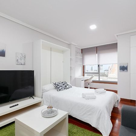 Estudio Moderno Con Parking By Cabana Rentals Виго Экстерьер фото