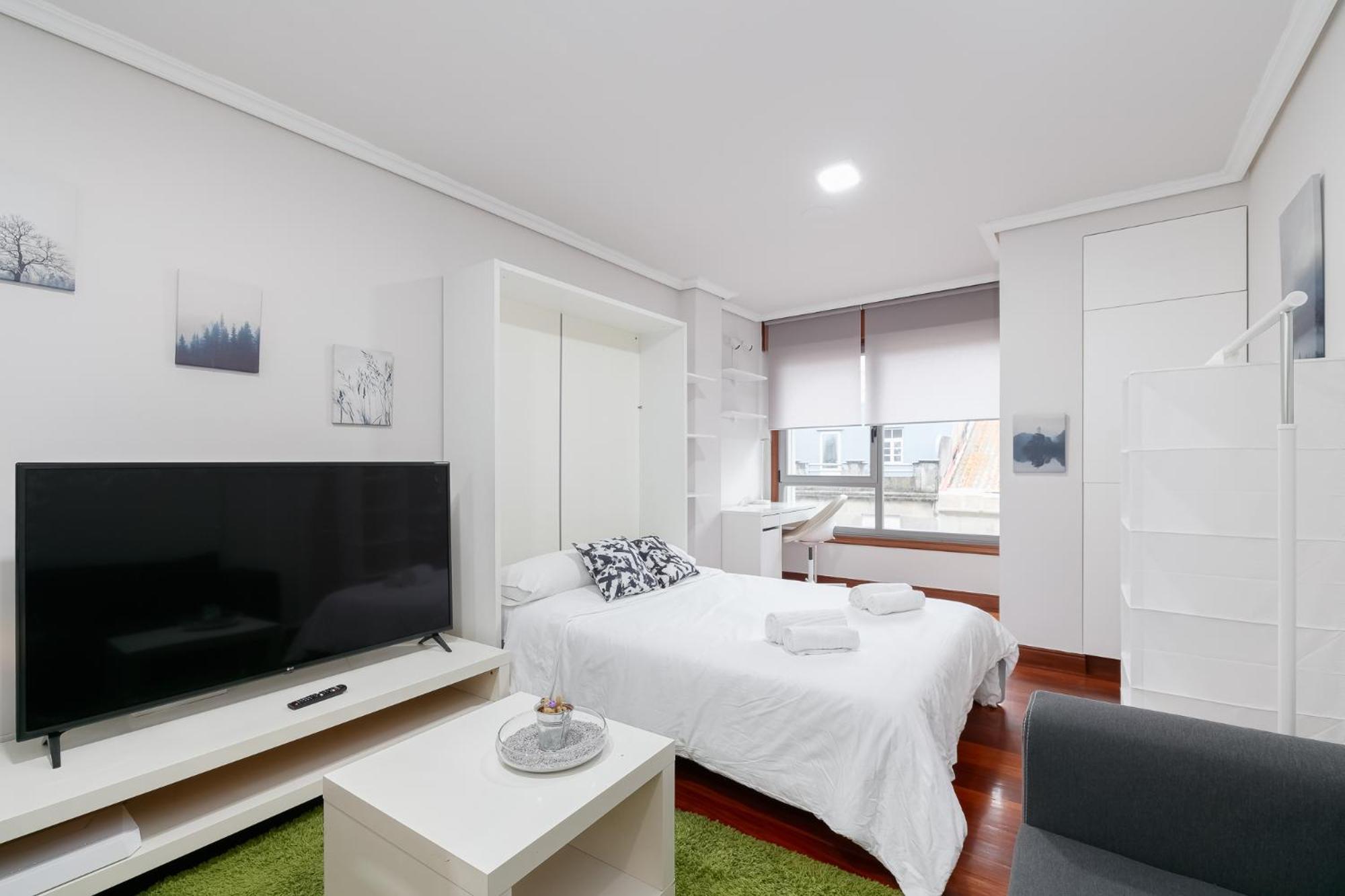Estudio Moderno Con Parking By Cabana Rentals Виго Экстерьер фото